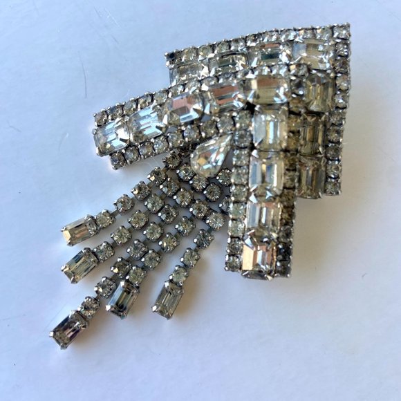 Kramer Jewelry - Kramer Chevron Ornate Rhinestones Brooch with Dangles